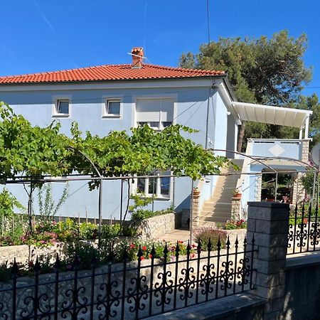 Kuca Luce Hotel Mali Lošinj Екстериор снимка